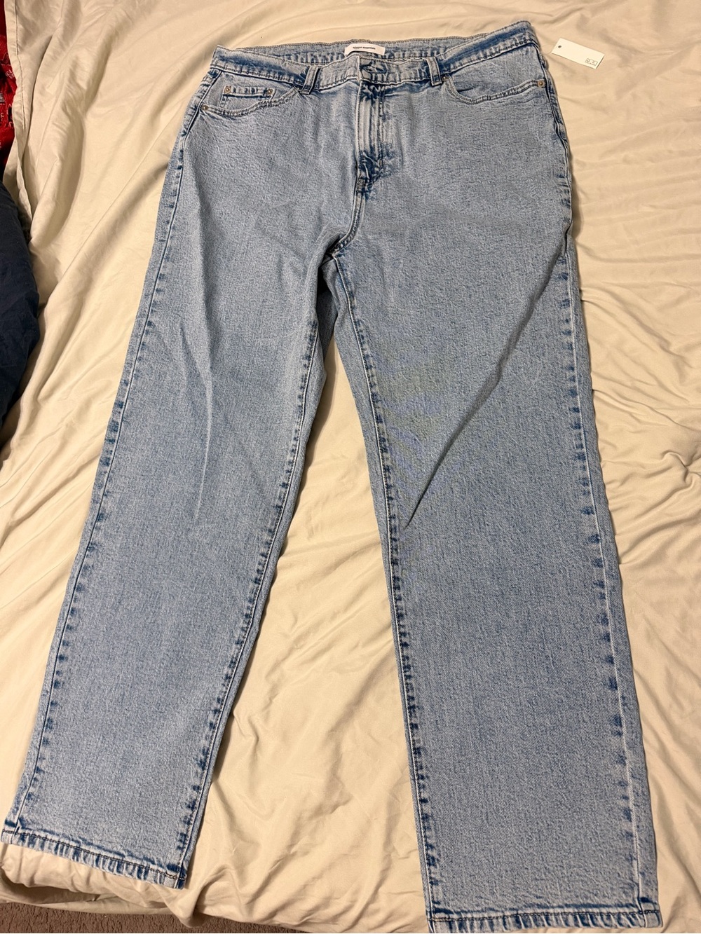 Amazon Essentials Women's Straight Leg Jeans in Light Blue Wash